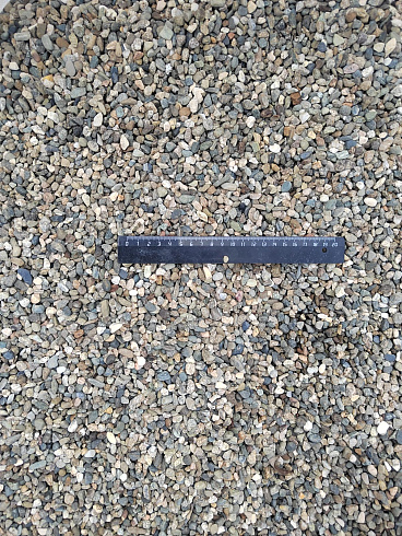 Kamenclub.ru: Галька речная окат (серая) фр.5-10 мм купить  в Туле галька речная серая, серый, темно-серый, светло-серый, коричневый речная окатанная галька декоративная ландшатфная 5000 руб/т   фото КАМЕНЬ КЛУБ