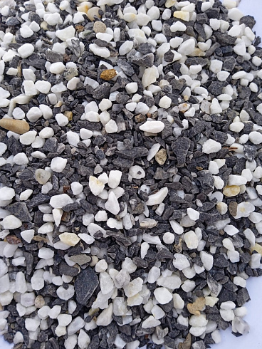 Kamenclub.ru: Мраморная крошка (щебень крошка микс: белый-зеленый-розовый) фр. 3-5 мм.  купить в Туле мрамор белый, зеленый, розовый мраморная декоративная крошка каменная 12000 руб/т   фото КАМЕНЬ КЛУБ