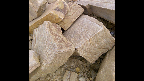 Kamenclub.ru: Песчаник пластушка желтый с рисунком (4-6 см)  купить в Туле плитняк пластушка желтый с рисунком песчаник 9 000 руб/м3   фото КАМЕНЬ КЛУБ