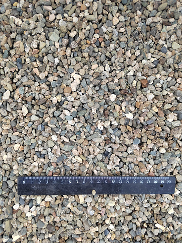 Kamenclub.ru: Галька речная окат (серая) фр.5-10 мм купить  в Туле галька речная серая, серый, темно-серый, светло-серый, коричневый речная окатанная галька декоративная ландшатфная 5000 руб/т   фото КАМЕНЬ КЛУБ