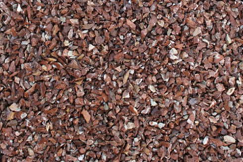 Kamenclub.ru: Мраморная крошка (щебень крошка розовый) фр. 3-5 мм.  купить в Туле мрамор розовый, красный декоративная ландшафтная мраморная крошка 11500 руб/т   фото КАМЕНЬ КЛУБ