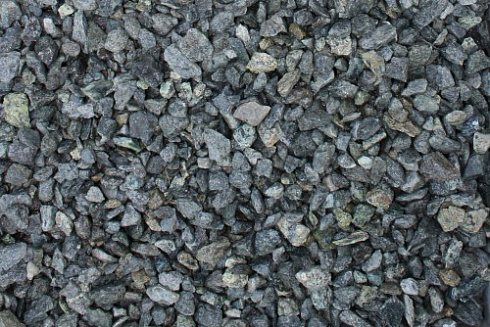 Kamenclub.ru: Щебень крошка зеленый (змеевик) фр. 40-70 мм.  купить в Туле мрамор змеевик зеленый, салатовый щебень декоративный 8000 руб/т   фото КАМЕНЬ КЛУБ