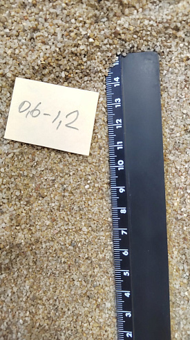 Кварцевый песок для площадок фр. 0,6-1,2 мм.  купить в Туле фото Камень Клуб