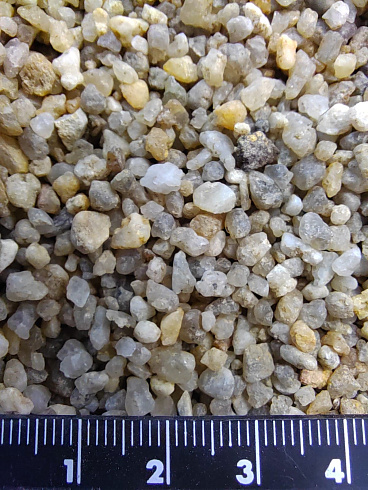 Кварцевый песок для площадок фр. 2-5 мм.  купить в Туле фото Камень Клуб