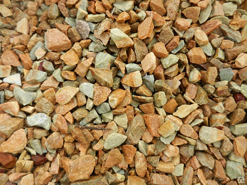 Kamenclub.ru: Щебень крошка желтый (ЗЛАТОЛИТ) фр. 5-10 мм.  купить в Туле мрамор золотистый, бежевый, желтый каменная ландшафтная декоративная крошка здатолита 8500 руб/т   фото КАМЕНЬ КЛУБ