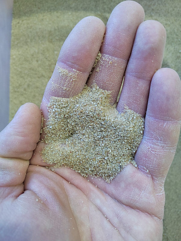 Кварцевый песок для площадок фр. 0,16-0,63 мм.  купить в Туле фото Камень Клуб