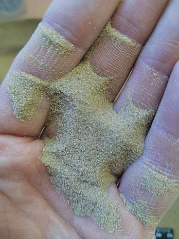 Кварцевый песок для площадок фр. 0,1-0,5 мм.  купить в Туле фото Камень Клуб