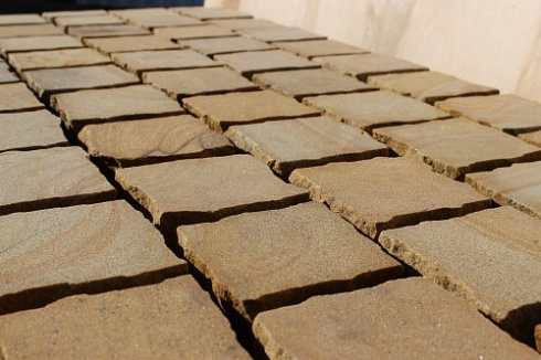 Kamenclub.ru: Песчаник брусчатка (Прага) art PSG-10-07  купить в Туле    2600 руб/кв.м   фото КАМЕНЬ КЛУБ