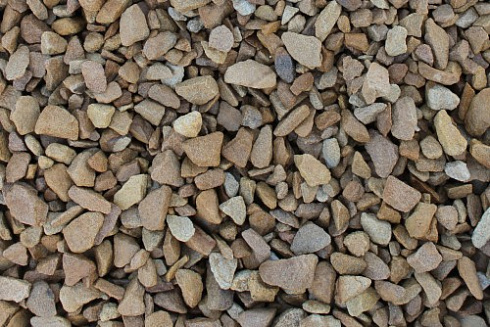 Kamenclub.ru: Щебень крошка желтый (песчаник) фр. 10-20 мм.  купить в Туле песчаник бежевый, серый, рыжий декоративный ландшафтный щебень колотый 9500 руб/т   фото КАМЕНЬ КЛУБ